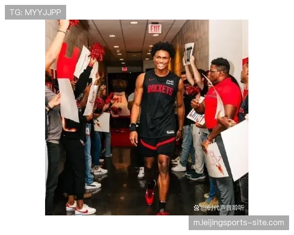 范弗里特有望季后赛前复出 火箭迎回经验后卫提升轮换深度